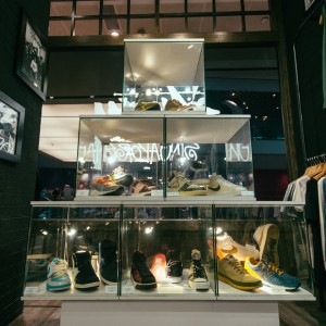 Straatopshere_Stussy Singapore collab sneakers
