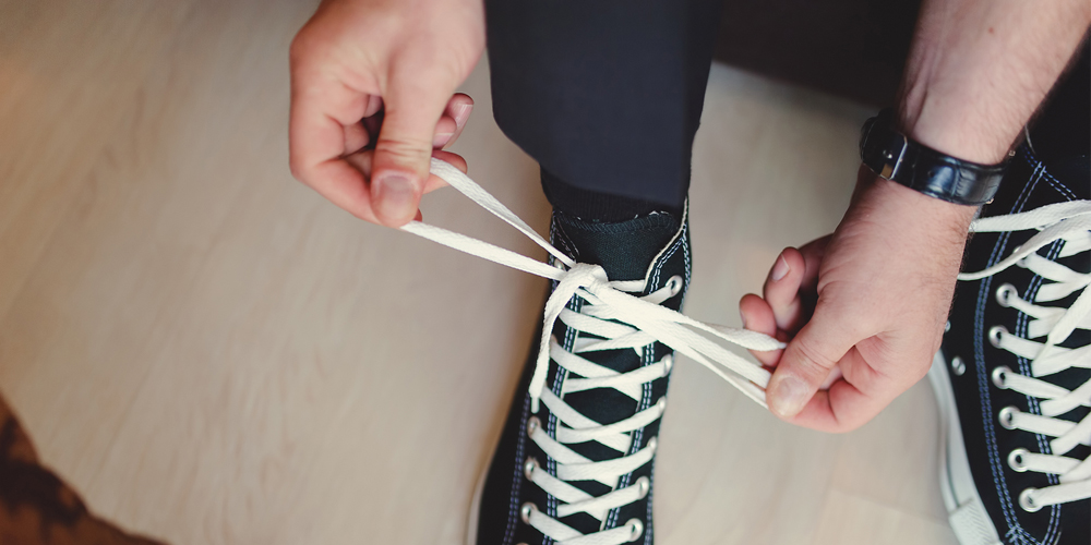 8-tips-for-suiting-up-a-sneakerhead