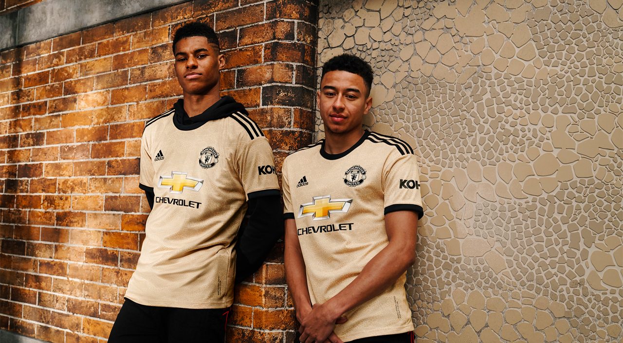 manchester united jersey 2019/20