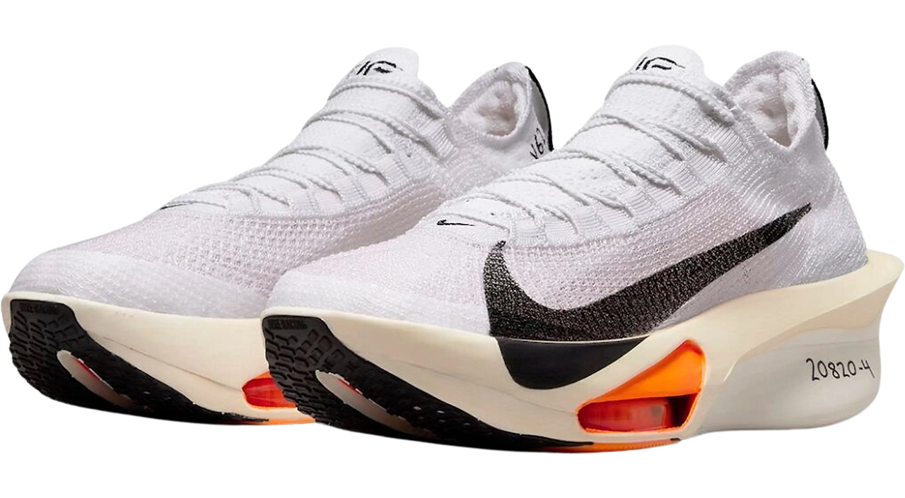 NIKEアルファフライネクスト%3 ナイキの新作厚底「アルファフライ ネクスト％」3月に日本で発売、規定